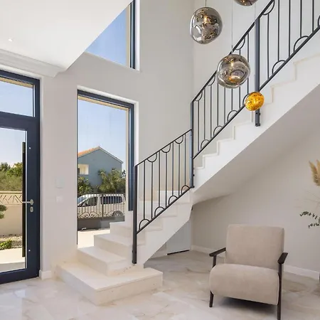 Lovely In With Heated Swimming Pool Holiday home Petrcane